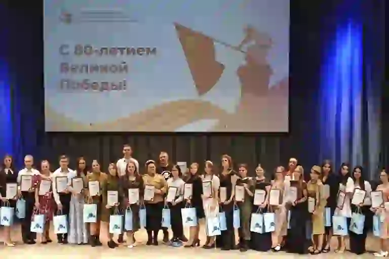 Студенты медицинского колледжа участвовали в региональном этапе Фестиваля патриотической песни