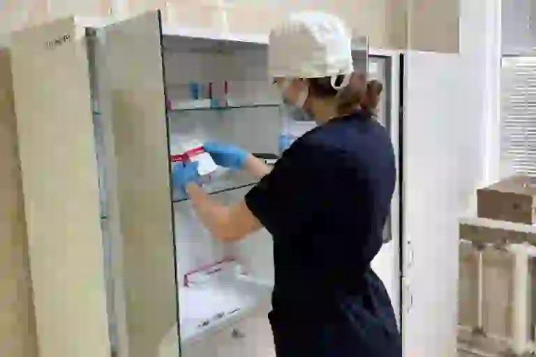 «Один день из жизни процедурной сестры»: студенты познакомились с профессией