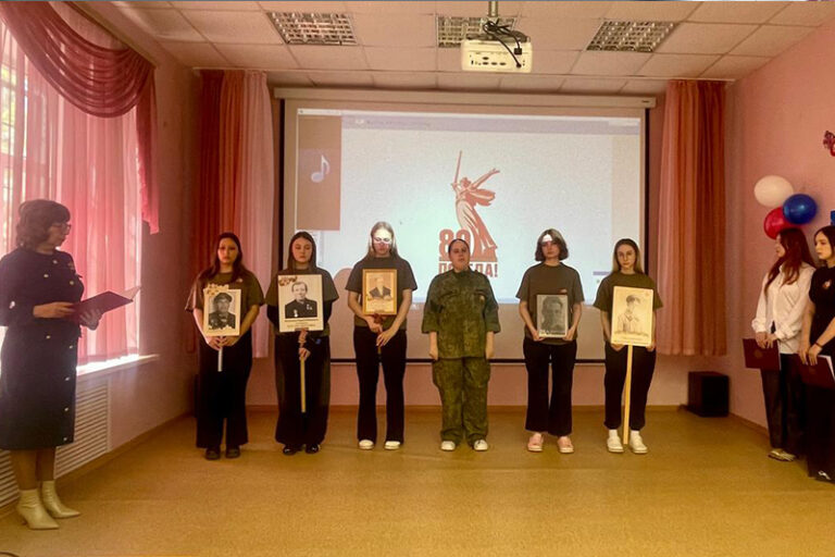 «Бессмертный полк: Герои среди нас» — патриотическое мероприятие в Рузском филиале