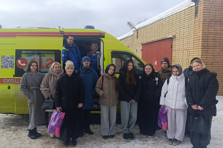 Студенты Московского областного медицинского колледжа посетили Рузскую подстанцию скорой медицинской помощи