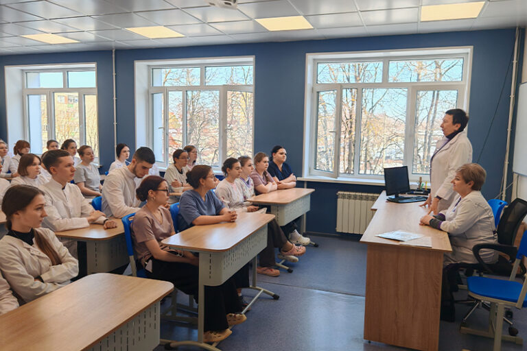 Встреча студентов с представителями Дмитровской больницы