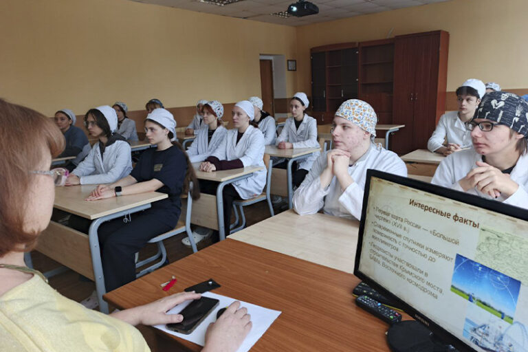 О профессии, обеспечивающей точность и развитие страны