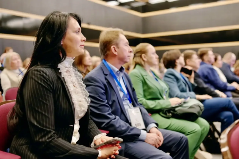 Наталья Костяева приняла участие в X Санкт-Петербургском международном форуме труда