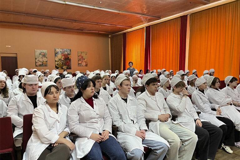 Разговоры о важном: экологическая ответственность и достижения космической отрасли