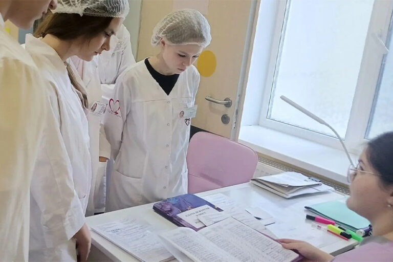Студенты Шатурского филиала посетили Шатурскую больницу