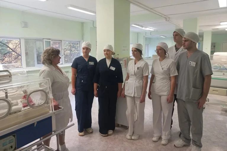Студенты Шатурского филиала Московского областного медицинского колледжа посетили родильный дом